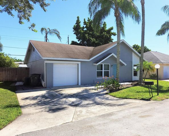 14576 Sunset Pines Drive, Delray Beach, FL 33445