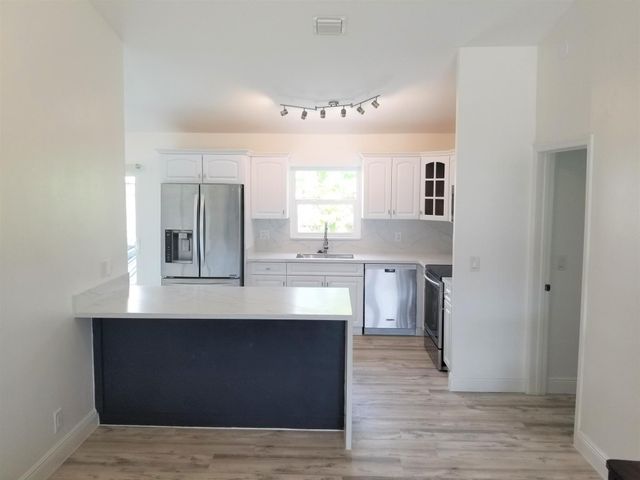 14576 Sunset Pines Drive, Delray Beach, FL 33445