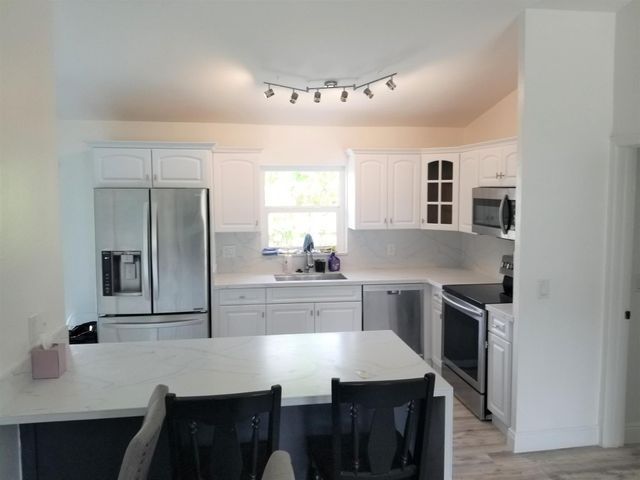 14576 Sunset Pines Drive, Delray Beach, FL 33445