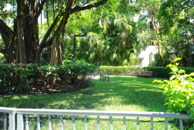 151 Crandon Blvd 524, Key Biscayne, FL 33149