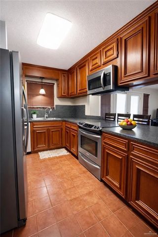 23381 US Highway 281, San Benito, TX 78586