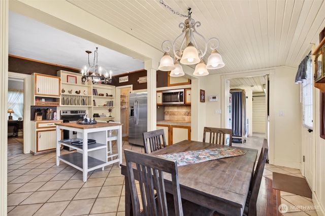 4070 Jackson Hwy, Chehalis, WA 98532