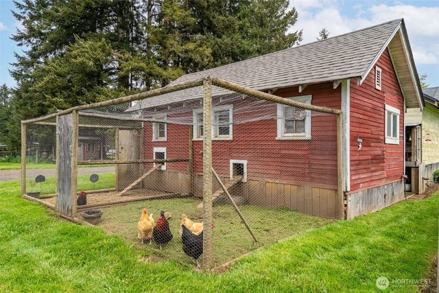 4070 Jackson Hwy, Chehalis, WA 98532