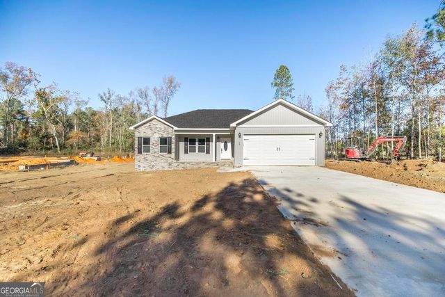 134 Long Pines Circle, East Dublin, GA 31027