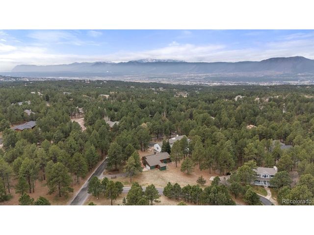 645 Winding Hills Rd, Monument, CO 80132