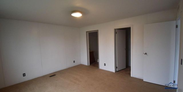 6979 EVERGREEN DR, Black Hawk, SD 57718