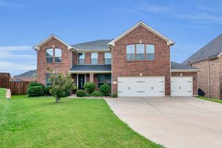 420 Aylesbury Drive, Roanoke, TX 76262