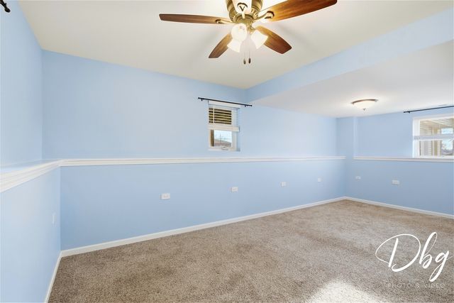 233 W Hawthorne Drive, Round Lake Beach, IL 60073