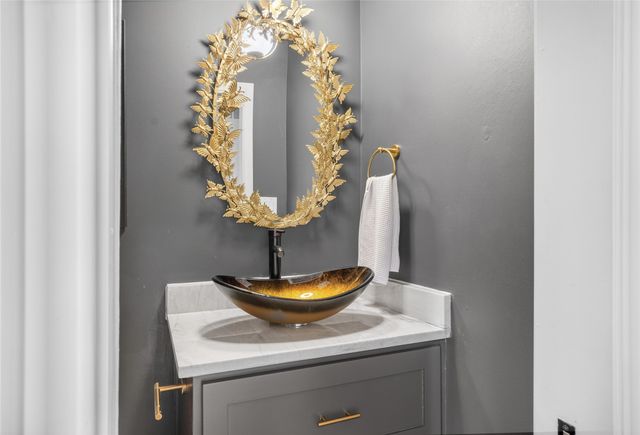 6873 Greenwich Lane, Dallas, TX 75230