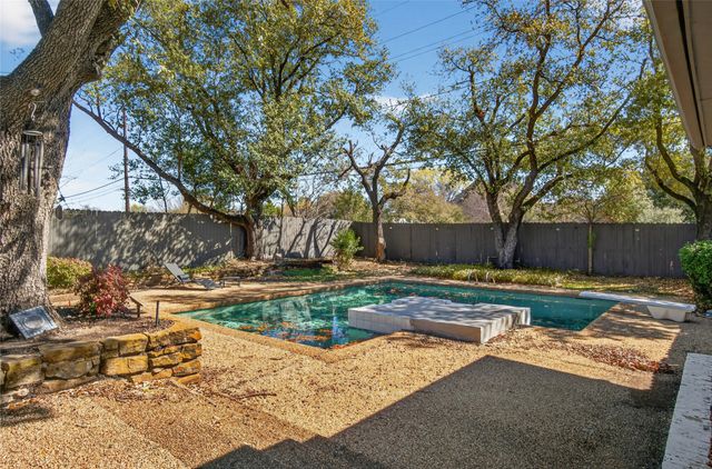 6873 Greenwich Lane, Dallas, TX 75230