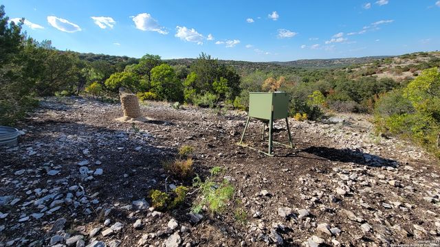 29 Oak Bend, Rocksprings, TX 78880