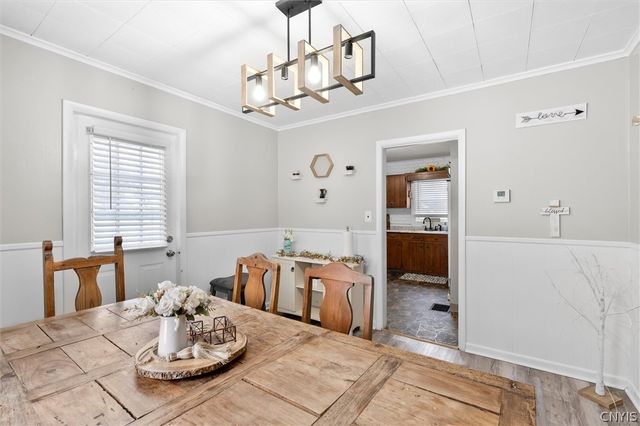 40 Elderkin Avenue, Camillus, NY 13031