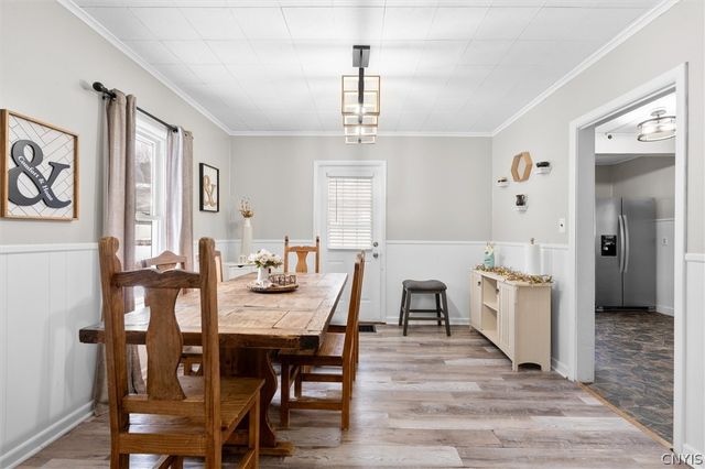 40 Elderkin Avenue, Camillus, NY 13031