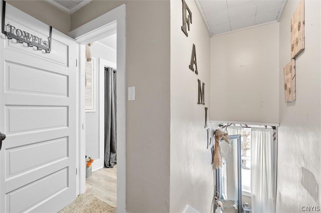 40 Elderkin Avenue, Camillus, NY 13031