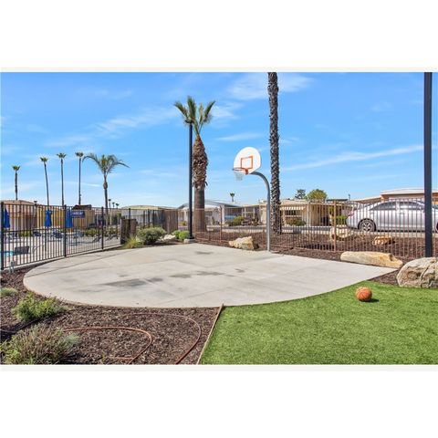 1536 S state Street 122, Hemet, CA 92543