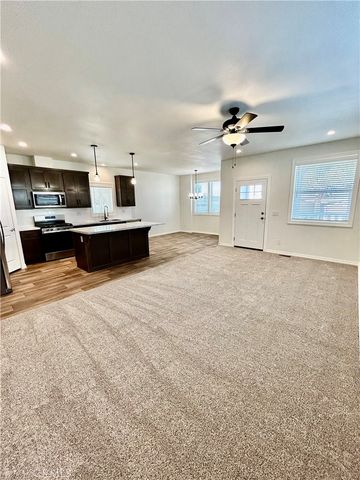 1536 S state Street 122, Hemet, CA 92543