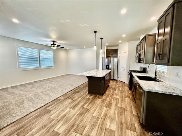 1536 S state Street 122, Hemet, CA 92543