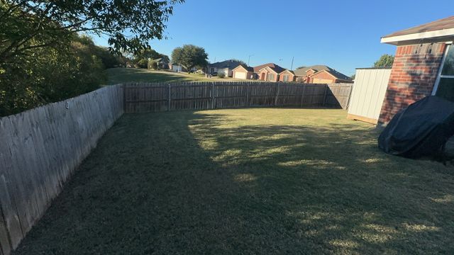 2018 Cliffside Drive, Arlington, TX 76018
