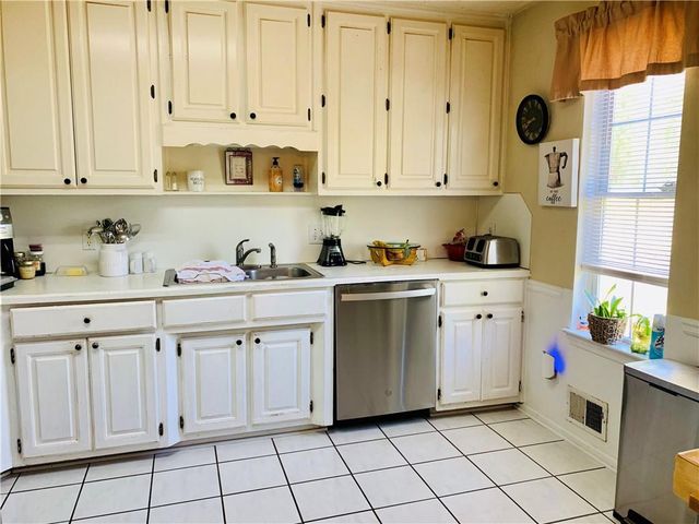3590 Andrea Lee Court, Snellville, GA 30039