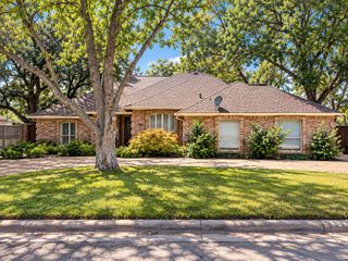 7056 Allen Place Drive, Fort Worth, TX 76116