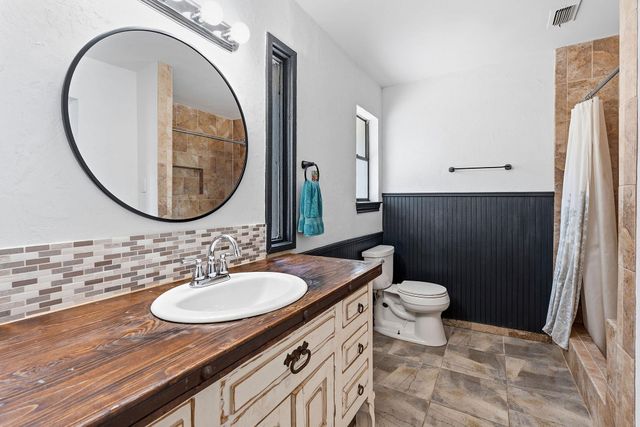 4 & 6 Acacia DR, Wimberley, TX 78676