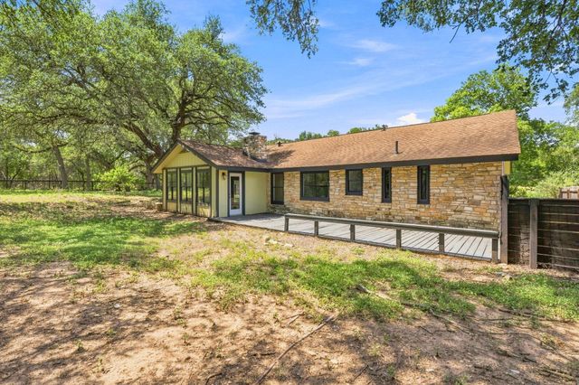 4 & 6 Acacia DR, Wimberley, TX 78676