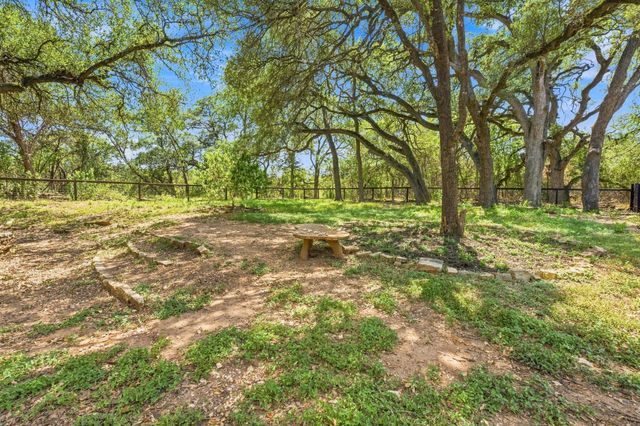 4 & 6 Acacia DR, Wimberley, TX 78676