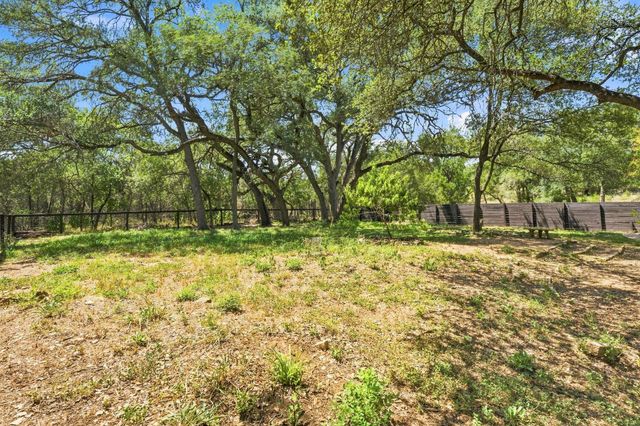 4 & 6 Acacia DR, Wimberley, TX 78676