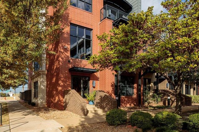 223 NE 4th Street, Oklahoma City, OK 73104