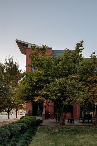 223 NE 4th Street, Oklahoma City, OK 73104