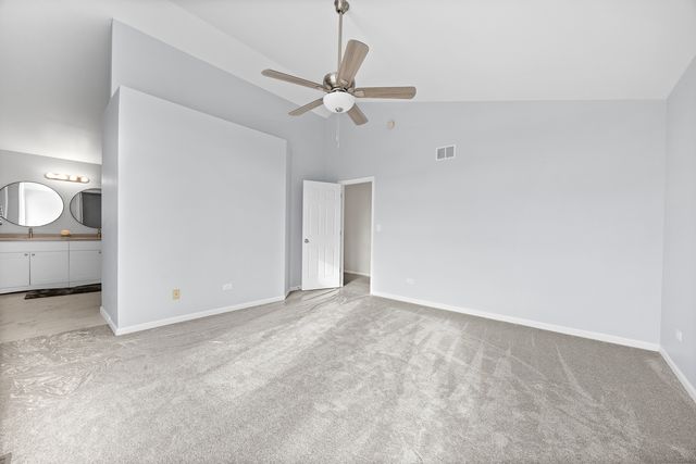 631 Kingsbrooke Crossing, Bolingbrook, IL 60440