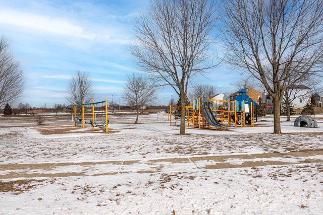 631 Kingsbrooke Crossing, Bolingbrook, IL 60440