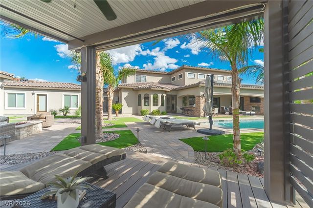 240 San Salvador Avenue, Henderson, NV 89002