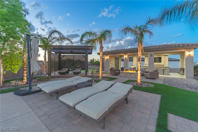 240 San Salvador Avenue, Henderson, NV 89002