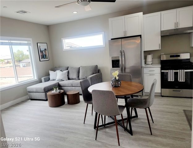240 San Salvador Avenue, Henderson, NV 89002