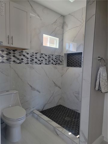 240 San Salvador Avenue, Henderson, NV 89002