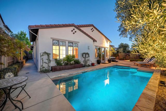 2064 Impressionist Way, El Dorado Hills, CA 95762