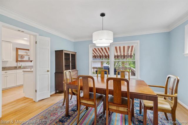 679 Neff Road, Grosse Pointe, MI 48230