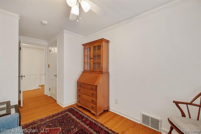 679 Neff Road, Grosse Pointe, MI 48230