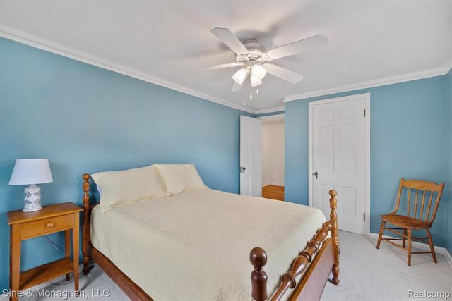 679 Neff Road, Grosse Pointe, MI 48230