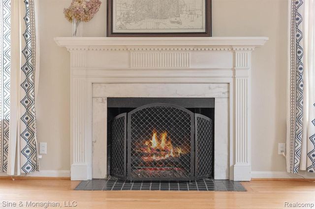 679 Neff Road, Grosse Pointe, MI 48230