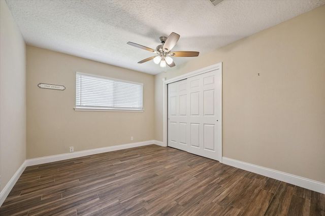 3019 Triway Lane, Houston, TX 77043