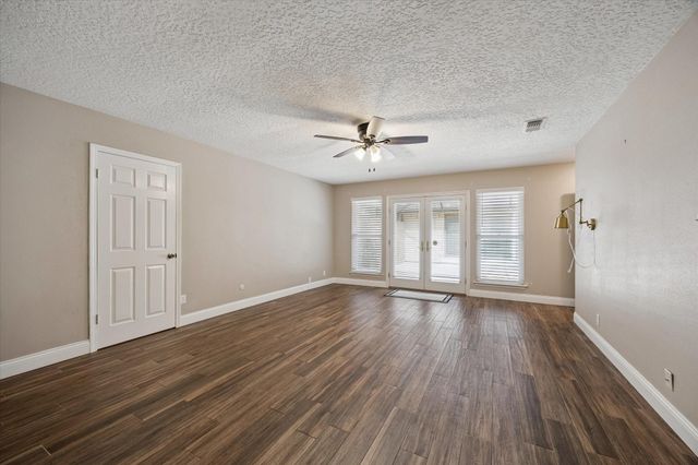 3019 Triway Lane, Houston, TX 77043