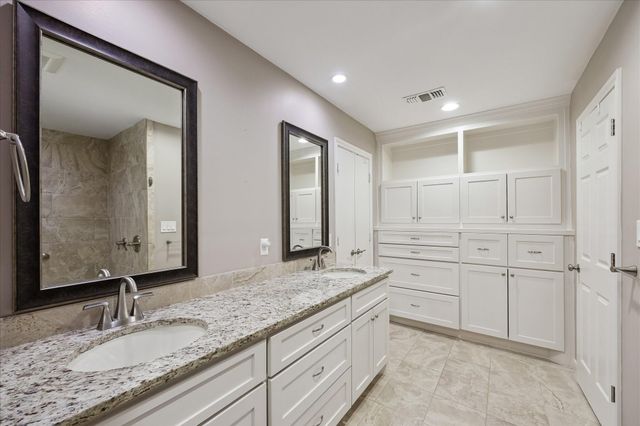 3019 Triway Lane, Houston, TX 77043