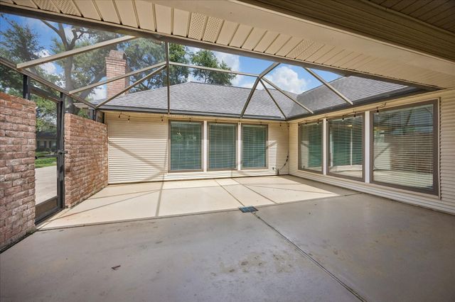 3019 Triway Lane, Houston, TX 77043
