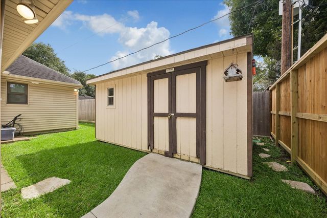 3019 Triway Lane, Houston, TX 77043