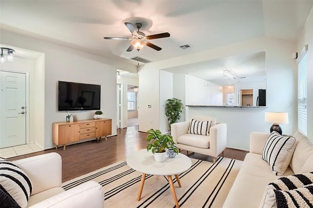 6905 Crestone RD, Austin, TX 78744