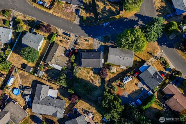 7914 6th Avenue SE, Lacey, WA 98503
