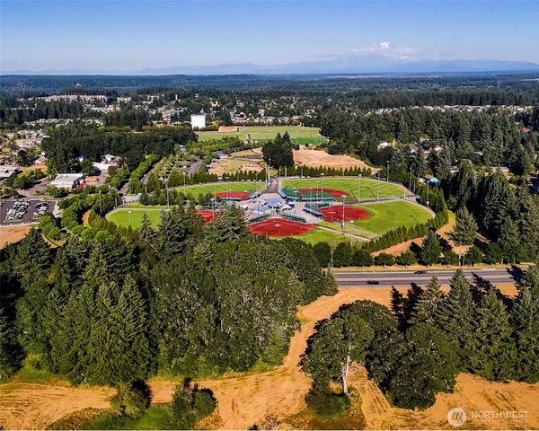 7914 6th Avenue SE, Lacey, WA 98503
