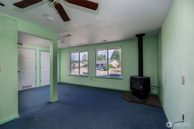 7914 6th Avenue SE, Lacey, WA 98503